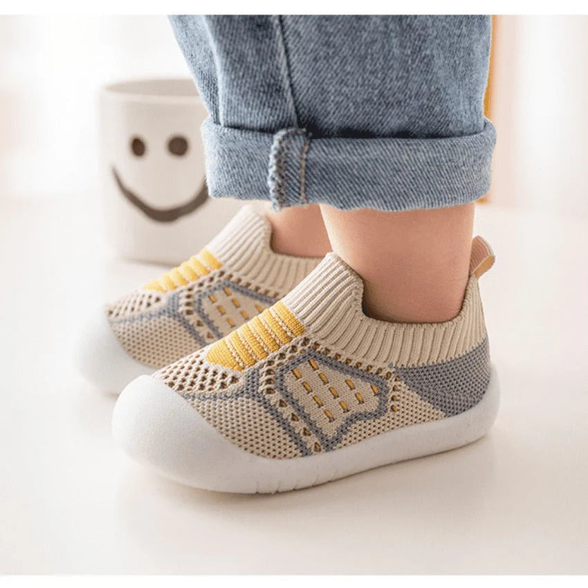 CHAUSSEURS SOUPLES ET RESPIRANTES | BabyShoes™