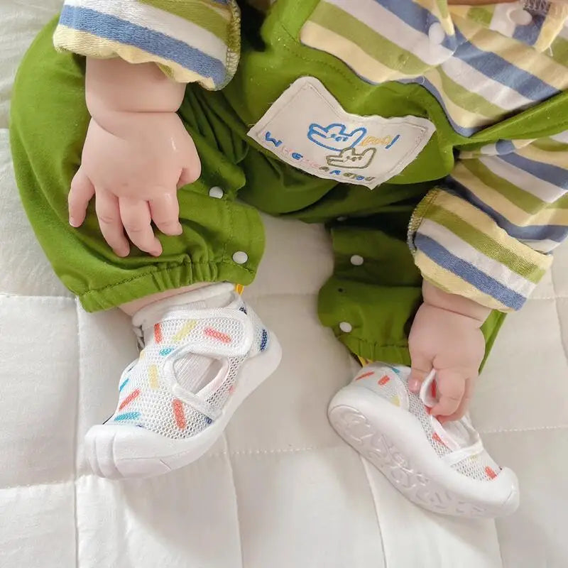 Antidérapantes, Respirantes, Polyvalentes | FunShoes™ pour Enfants Actifs d'Été